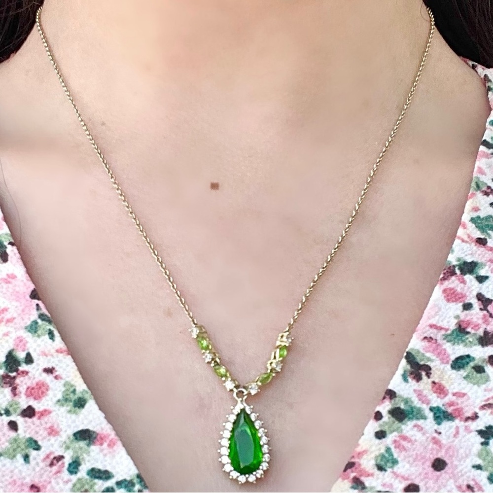 Sterling Silver Emerald Link Chain Victorian Style Necklace